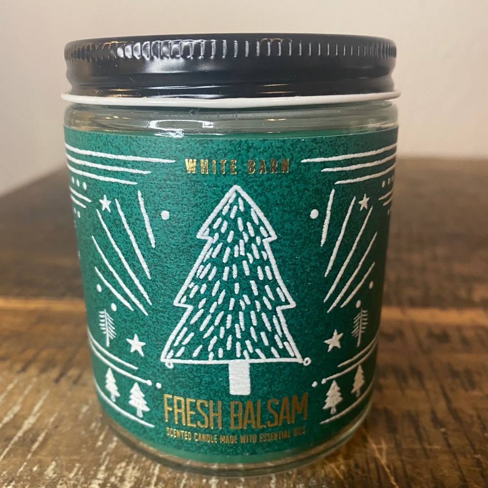 NWT Bath & Body Works 7oz Candle